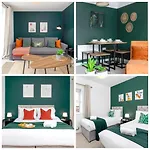 Modern 2-Bed Townhouse In Kirkdale