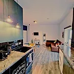 Exquisite City Centre Stay On A Prime Location