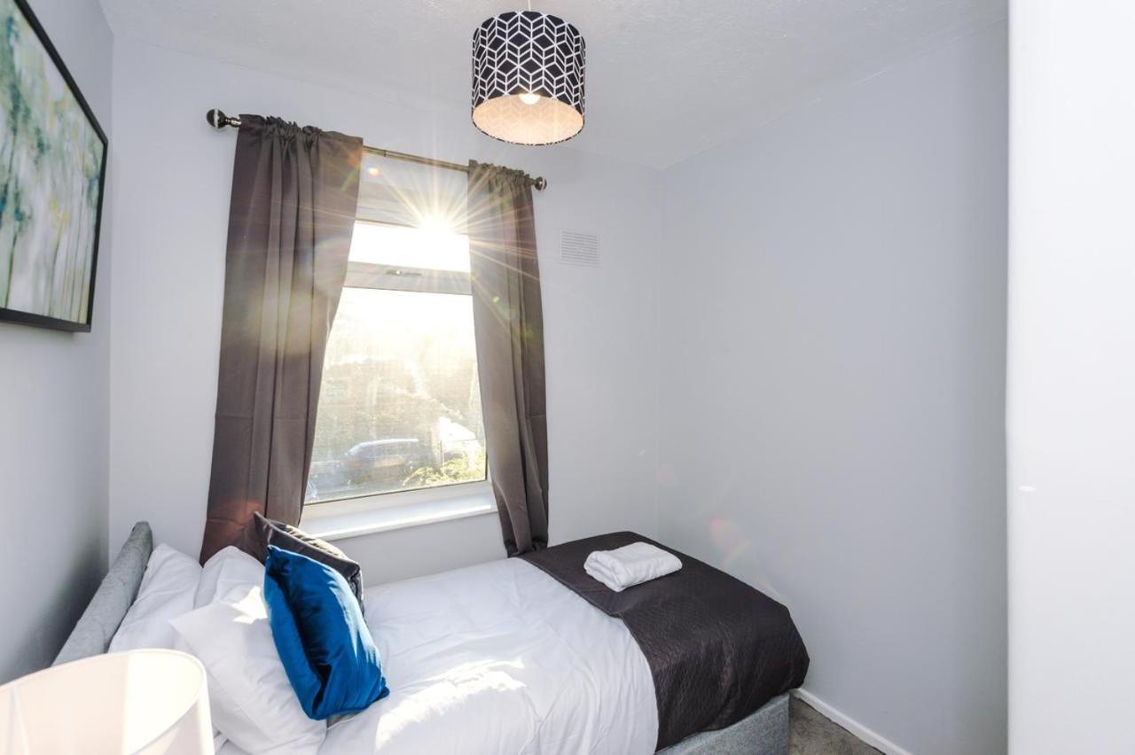 Damwood House Holiday home
