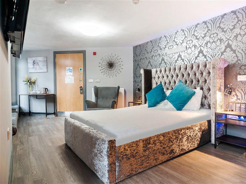 Oyo Grand 3*