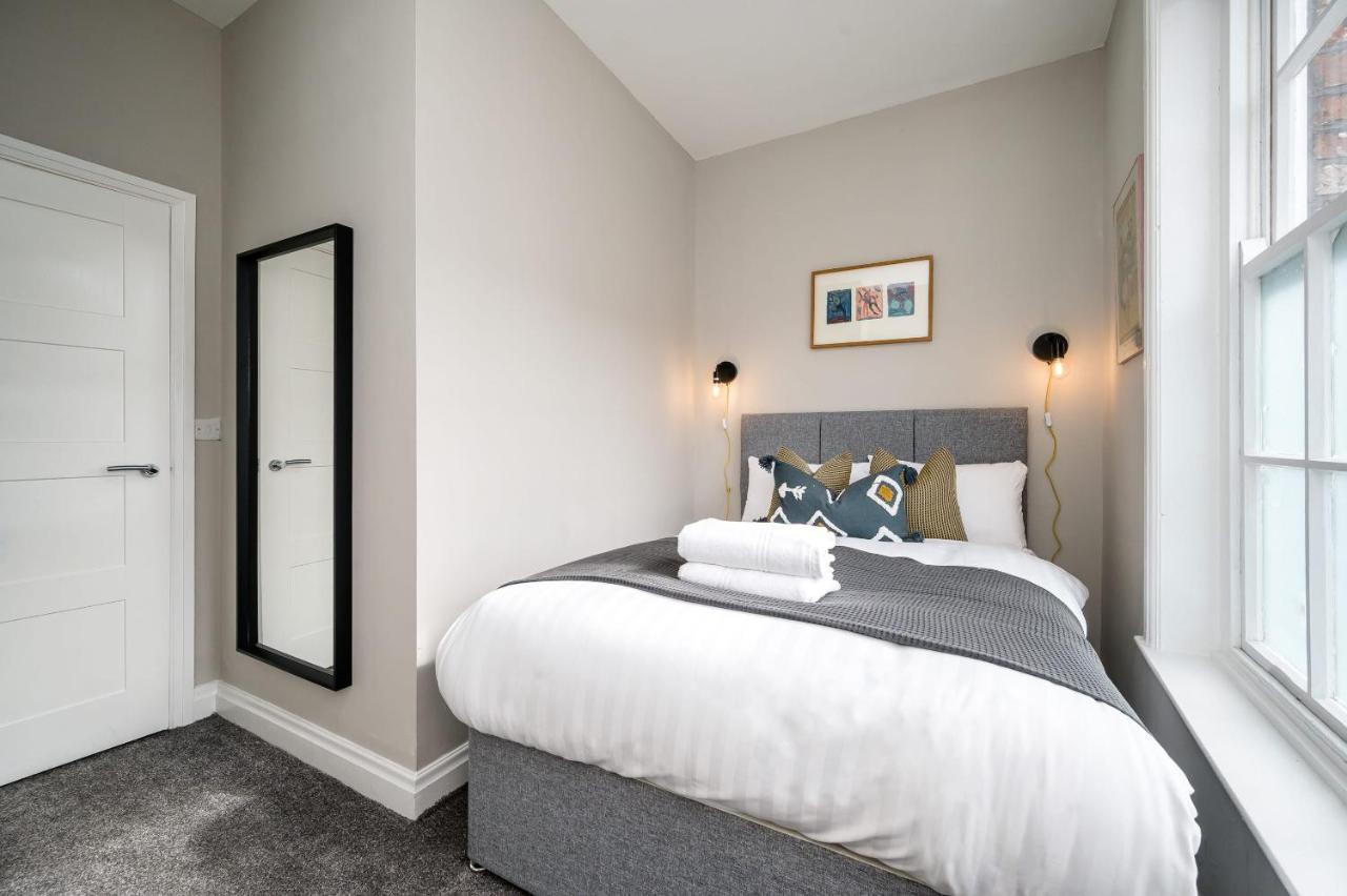 Holiday home Host & - Stunning Georgian Multi-unit Townhouse *
