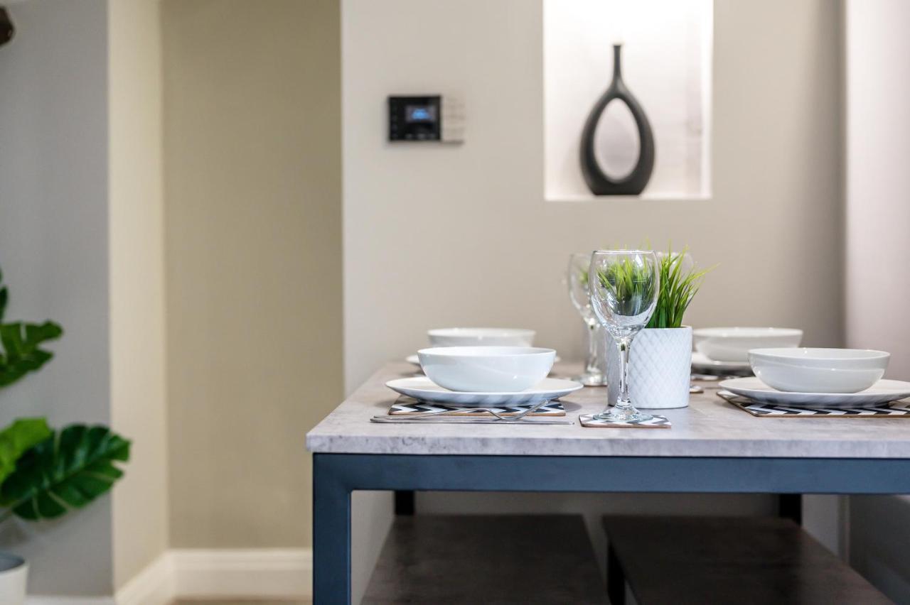 Holiday home Host & - Stunning Georgian Multi-unit Townhouse