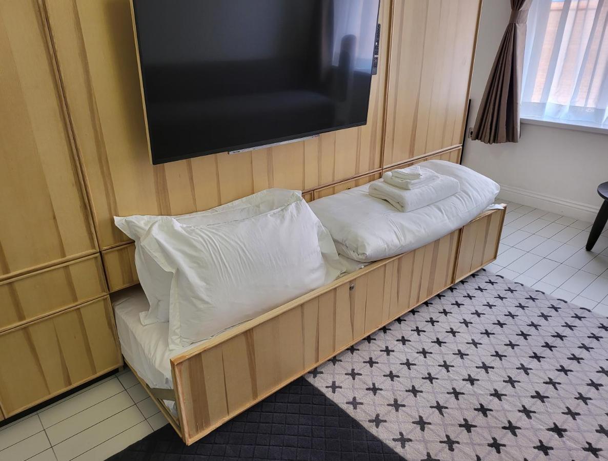 Trueman Court Luxury Serviced Aparthotel 5*