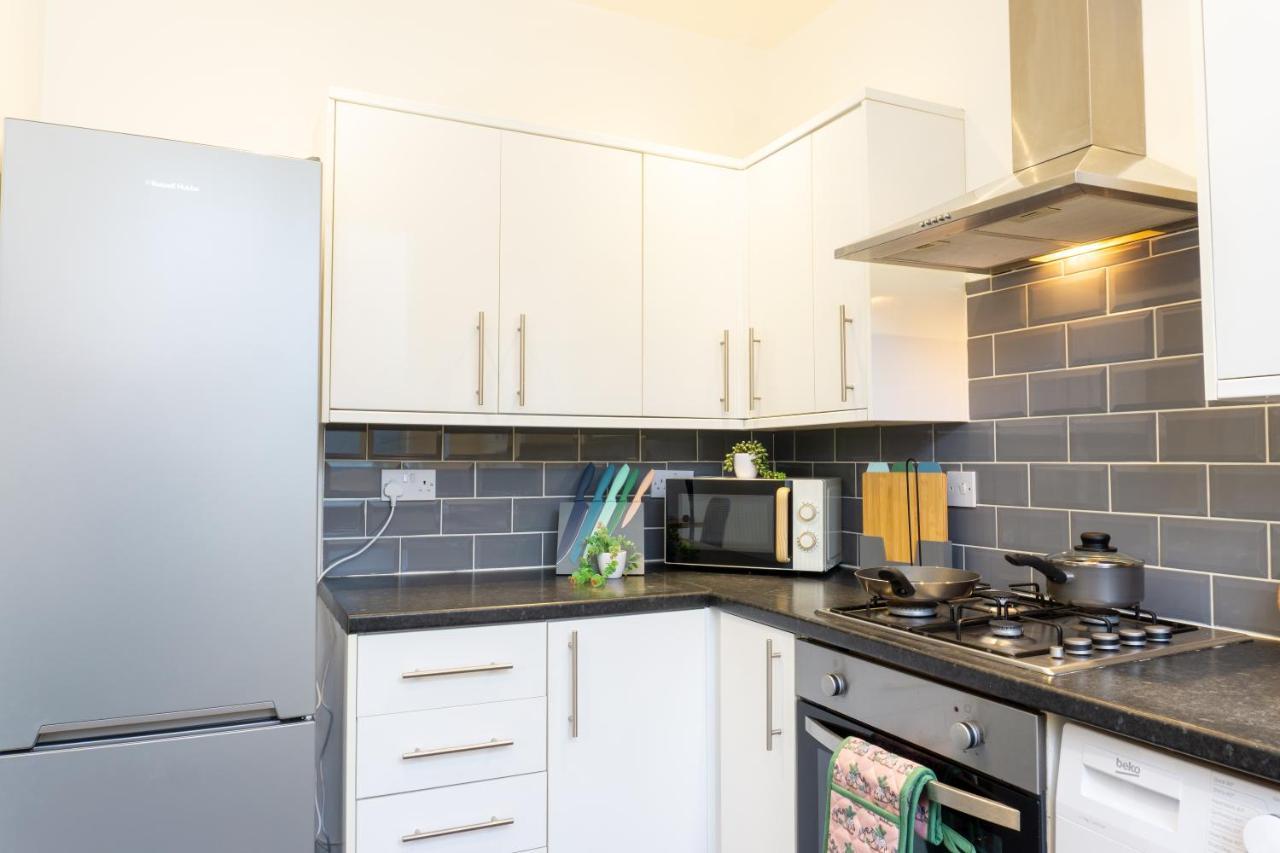 Keith House - Air Host & - Free Parking Liverpool