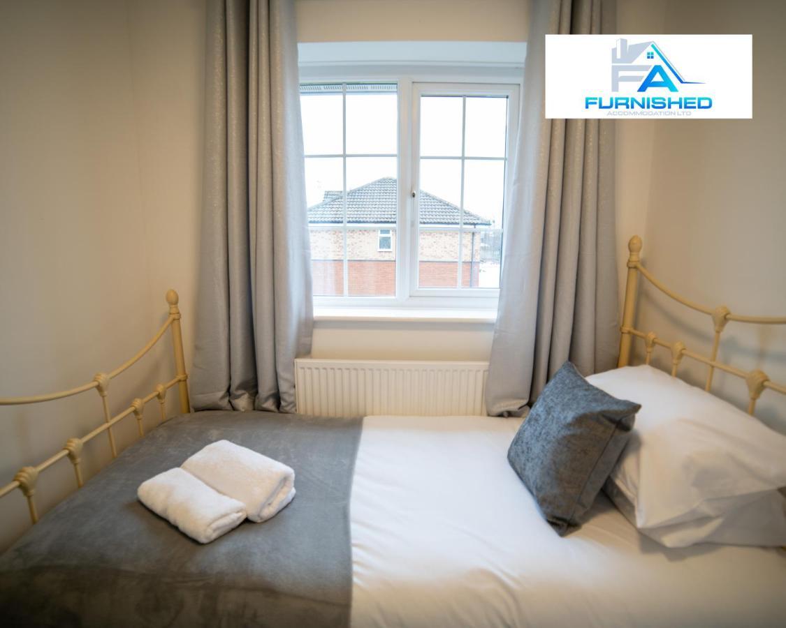 Furnished - Family - Free Parking Apartment *