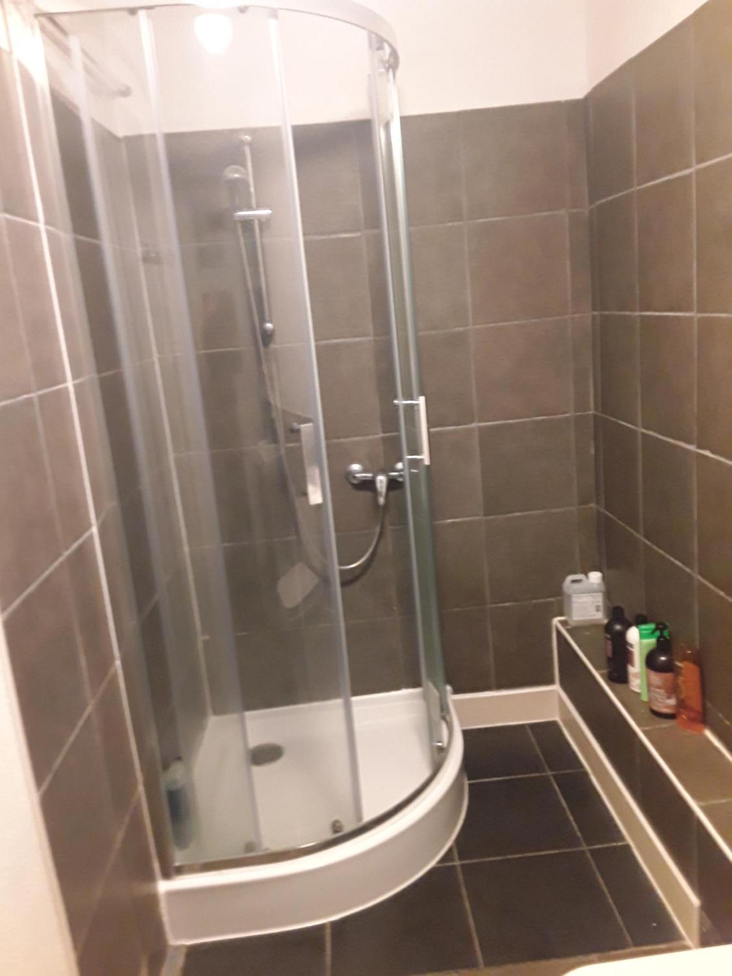 Robs Place, * Liverpool