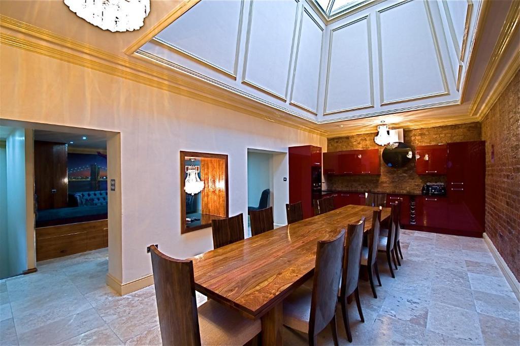 Signature Living Bold Street 3*