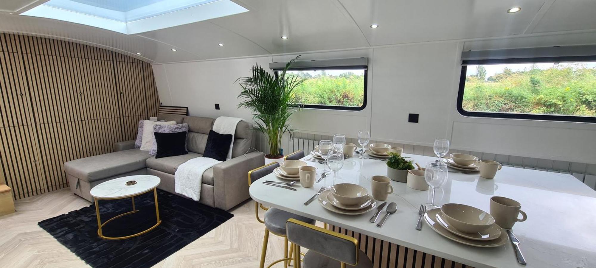 Luxury Boat Sleeping 6 Wifi *