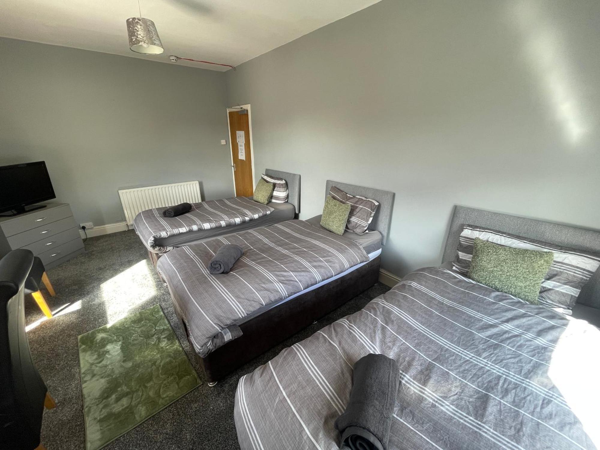 Guest house The Clifton *