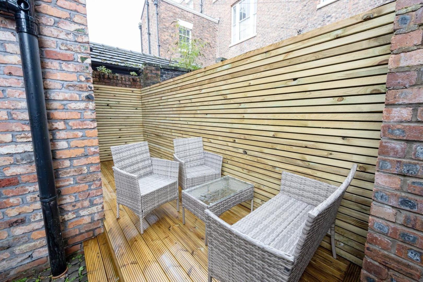 Apartment Guestready - Georgian Quarter Retreat With Terrace