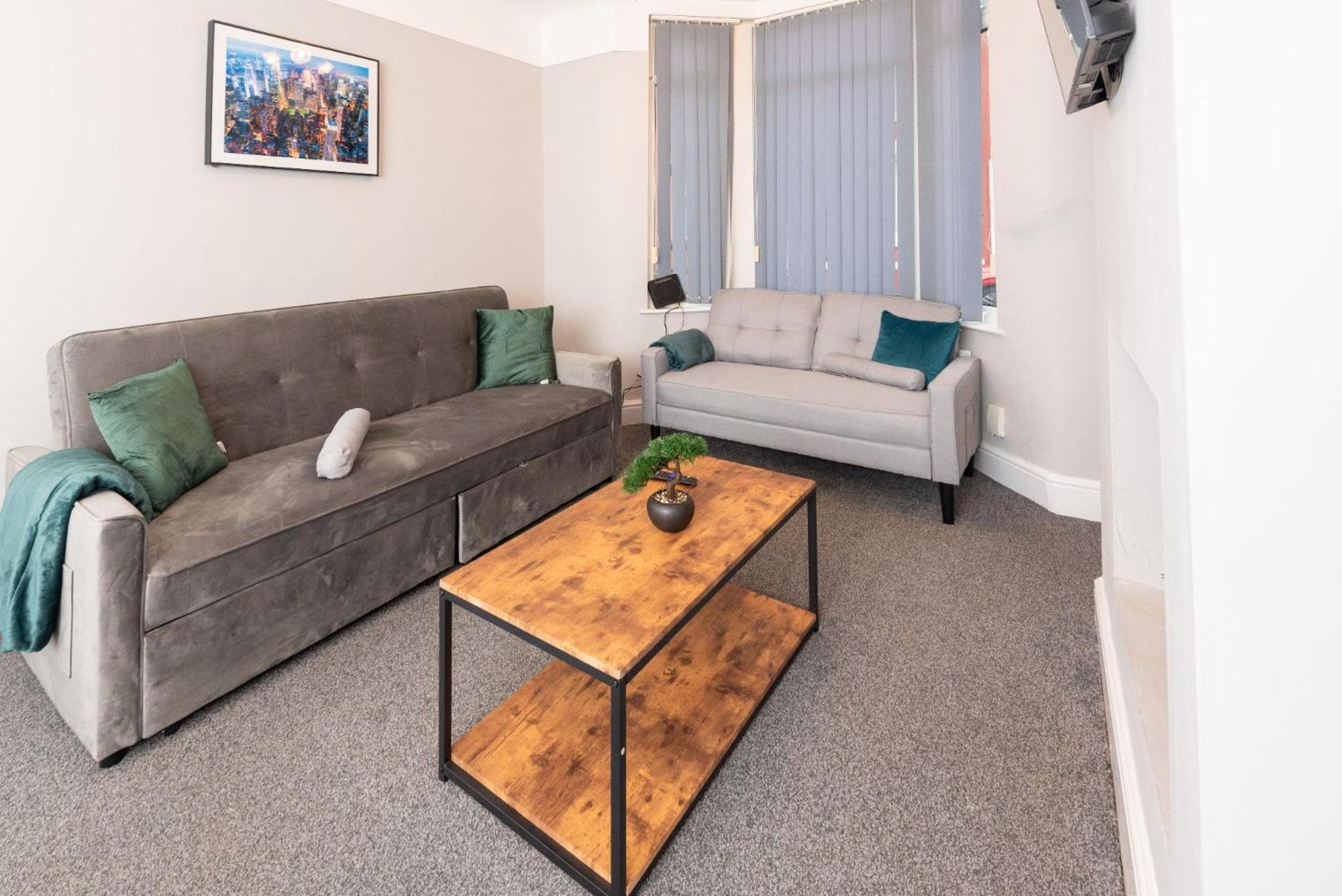 Holiday home Spacious Liverpool