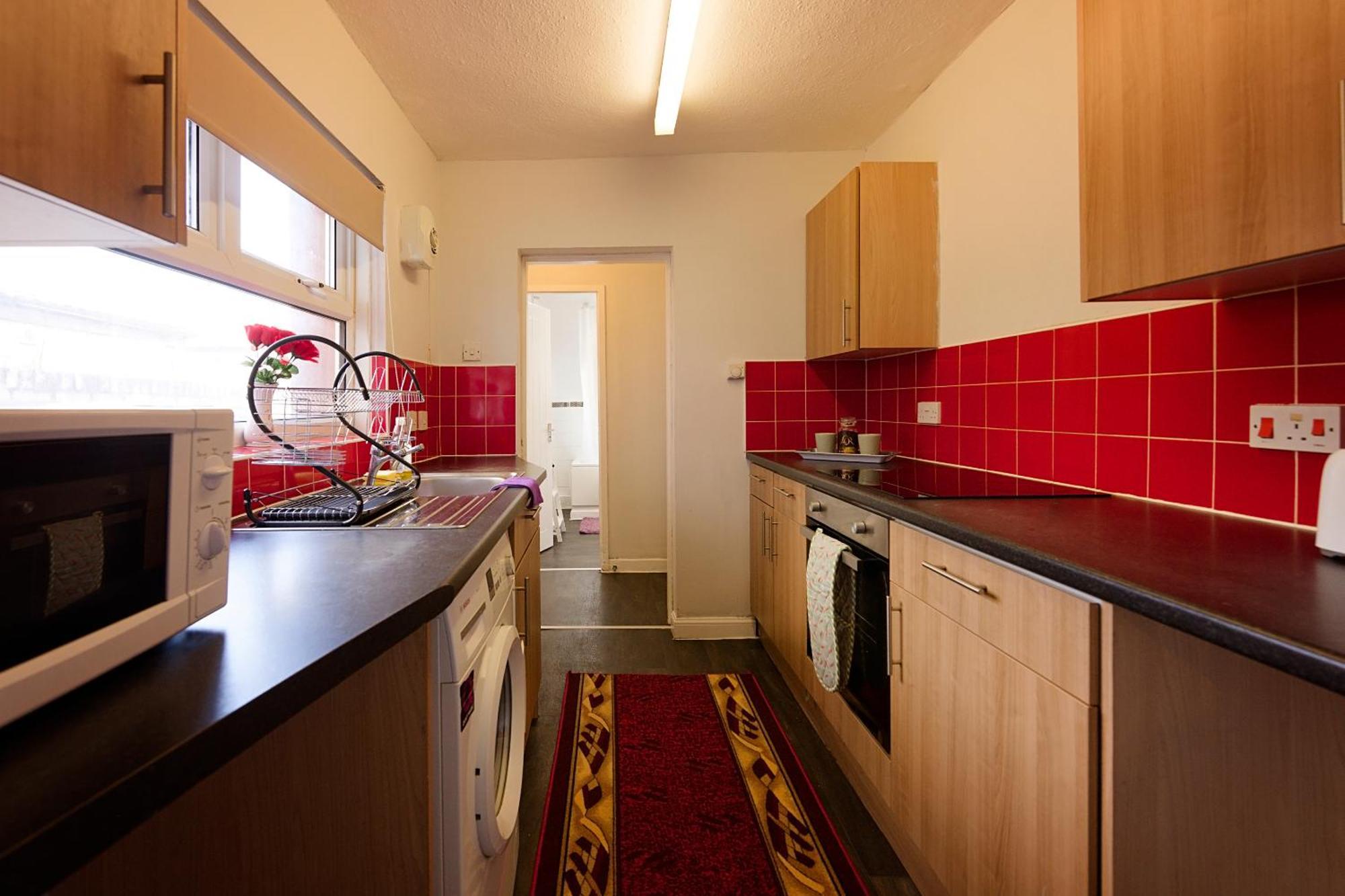 Silver Bambu Hideaway * Liverpool