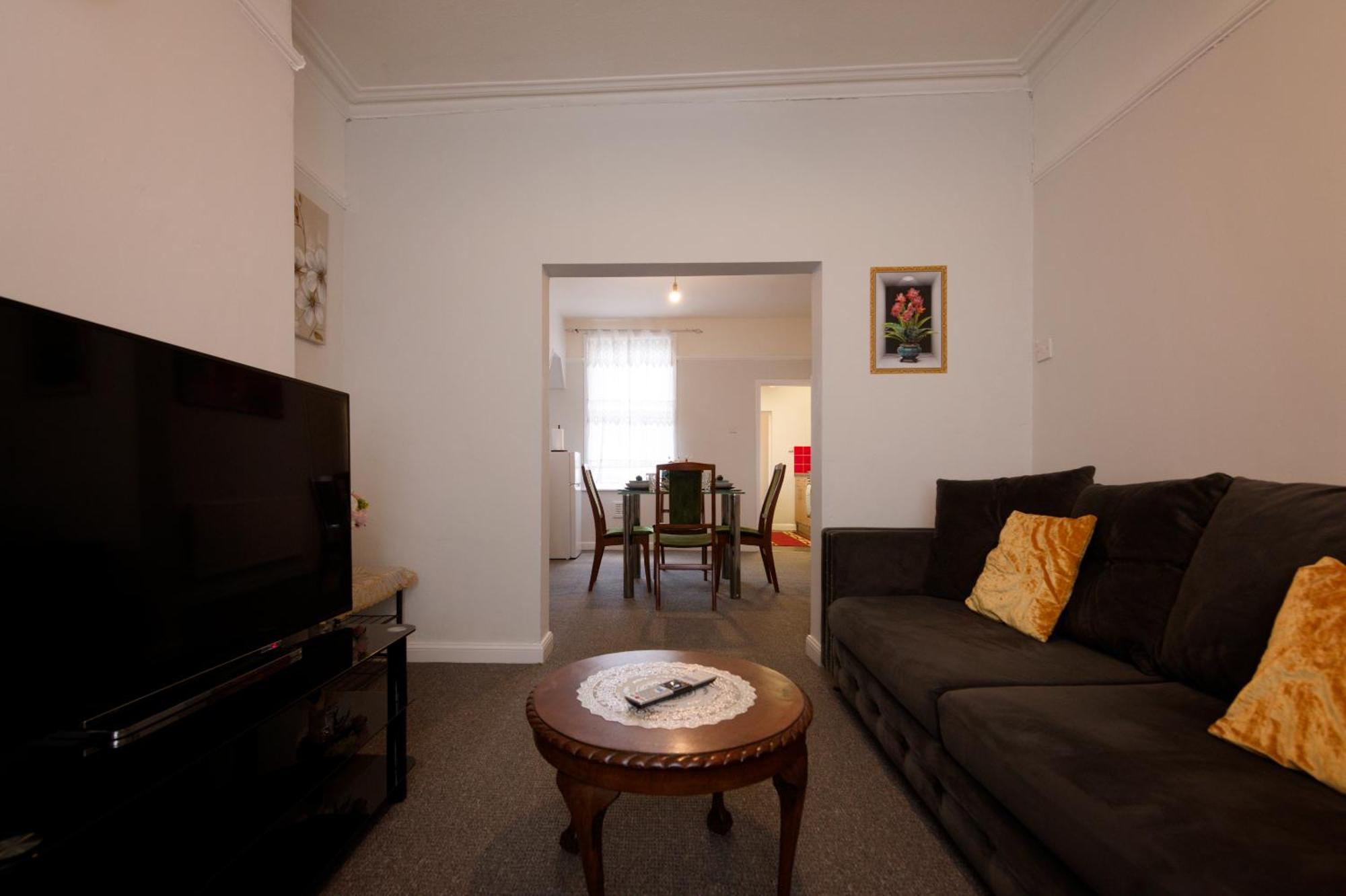 Silver Bambu Hideaway Apartment Liverpool