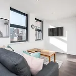Central Aparthotel By Ustay