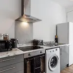 York Villas Free Parking Included