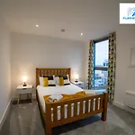 Long Stay Business Apartment By Furnished Accommodation Liverpool - Free Parking - Wifi