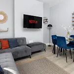 Arkles House - Air Host & Stay - Anfield