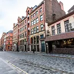 Central Aparthotel By Ustay