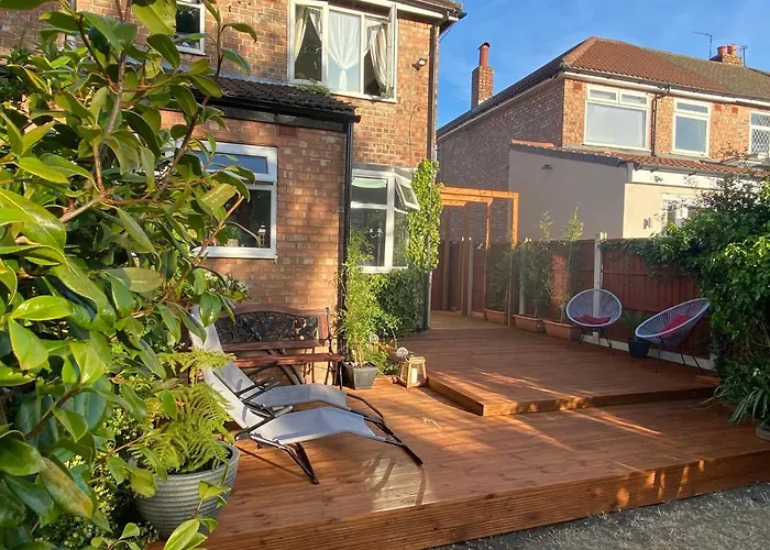 Luxury 5* Home With Secret Garden And Free Parking