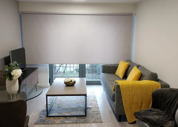 Charming 1-Bed Villa In Liverpool