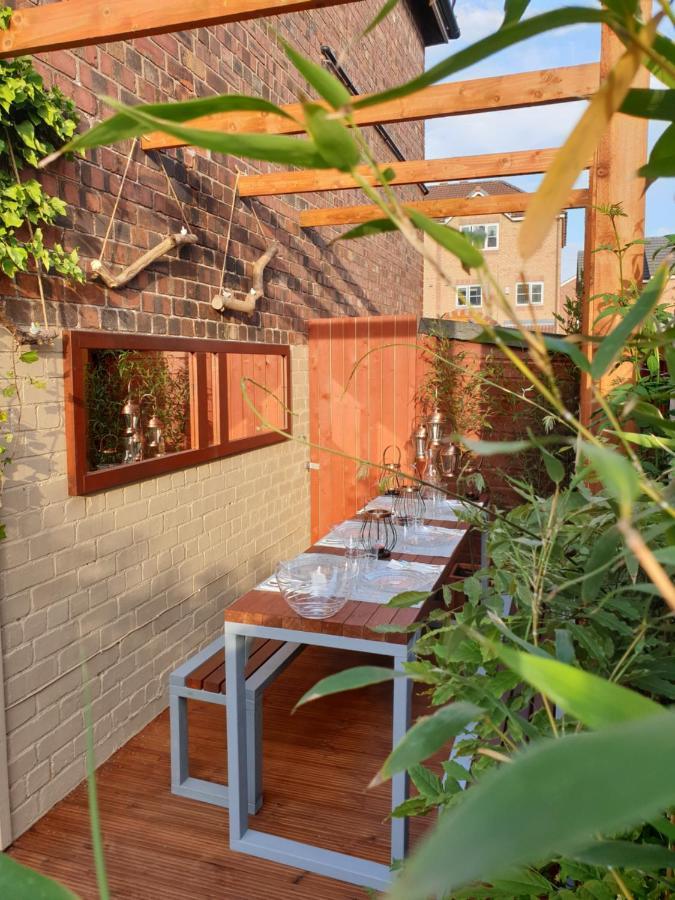 Luxury 5* With Secret Garden And Free Parking Liverpool