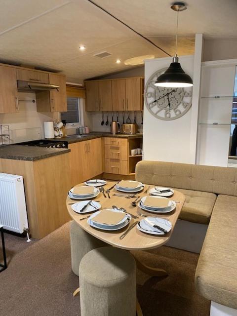 Chalet The Baltic No2 3 Bedroom At Cains Brewery *