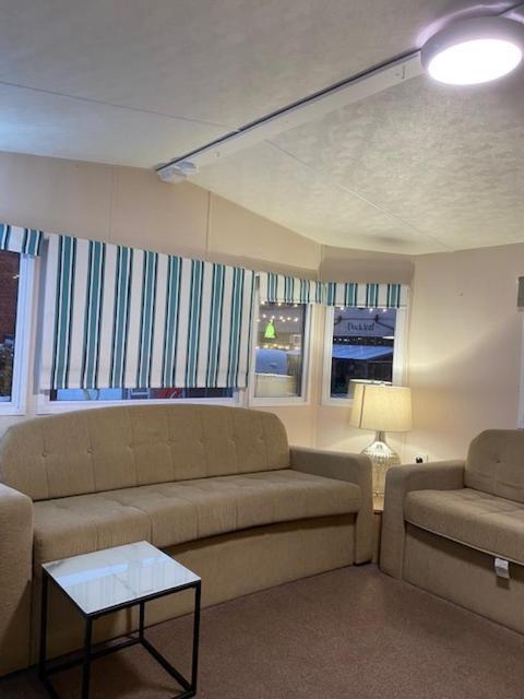 The Baltic No2 3 Bedroom At Cains Brewery Chalet *