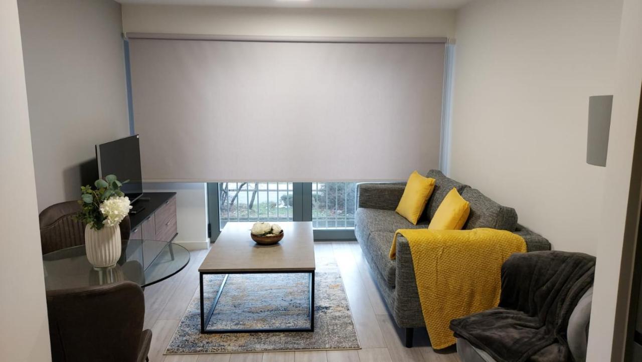 Charming 1-bed In Villa *