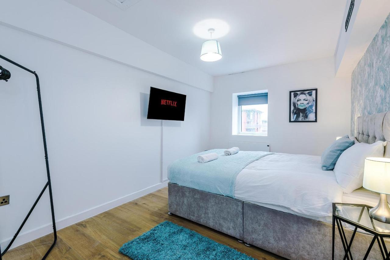 Apartment A-k Apartments- Vibrant Centre Sleeping 5 Guests *