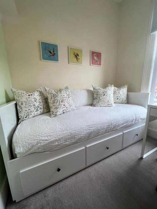 Holiday home 2025 Award Winner Strawberry House - 3 Bedrooms