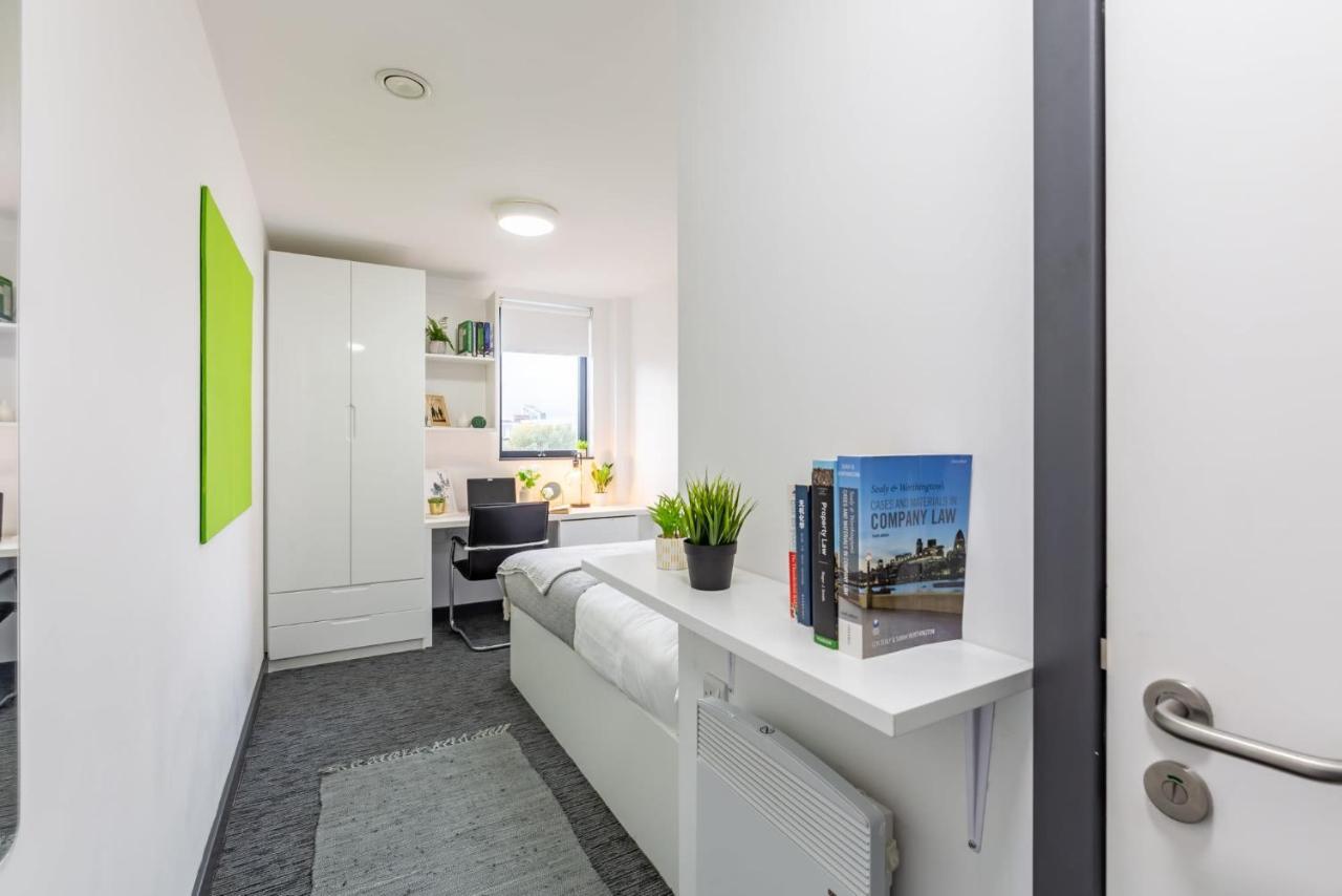Ensuite Bedrooms At Glassworks In Apartment