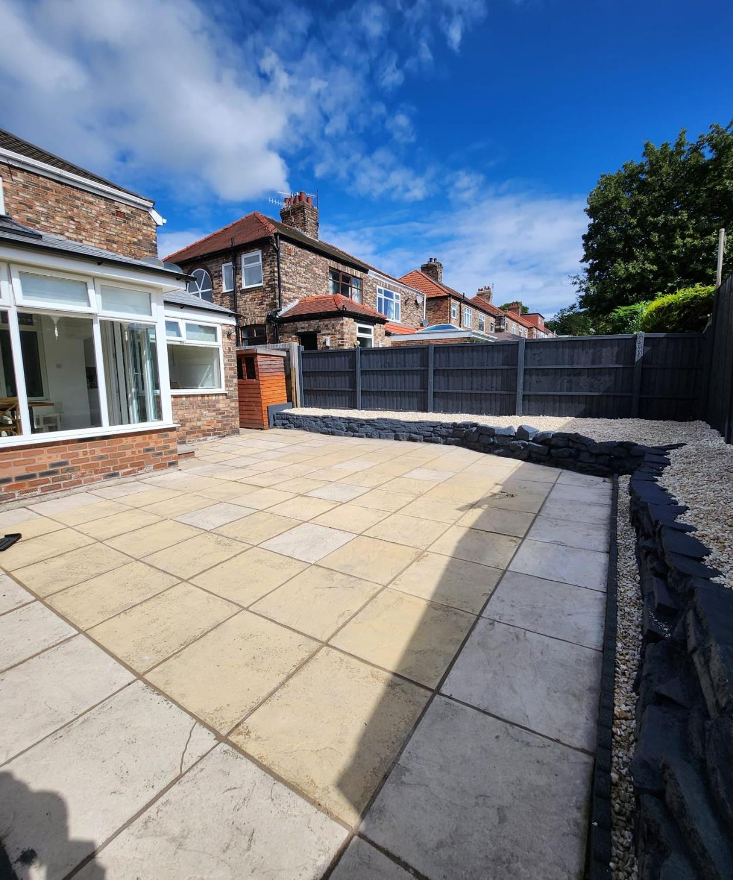 Holiday home Elegant 3 Bed House Near Centre