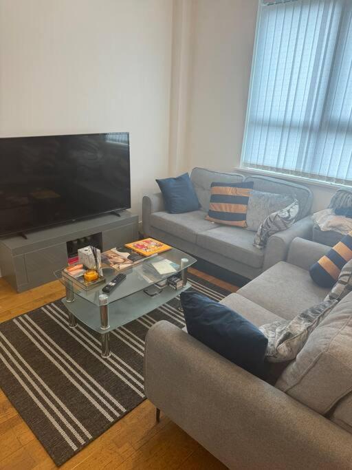 Cute And Cosy Apartment Liverpool
