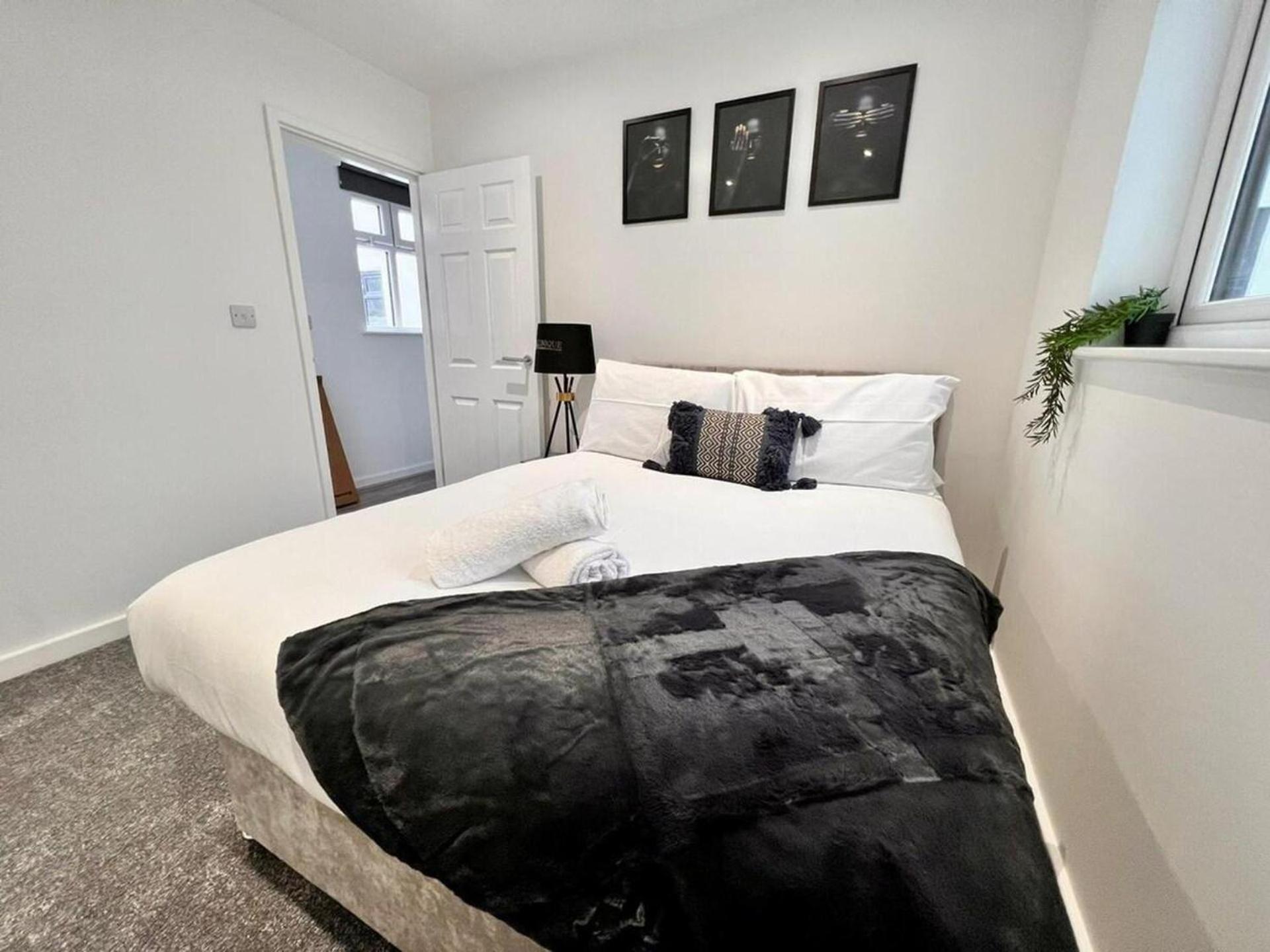 Apartment Impeccable 2-bed Apartment-en-suite Liverpool