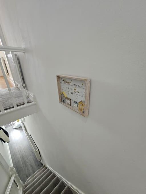 Centre - Comfy 6 Beds - Up To 30 Percent Off - Contractors Delight *