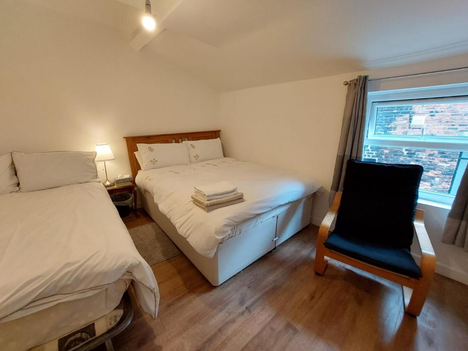 Newington * Liverpool