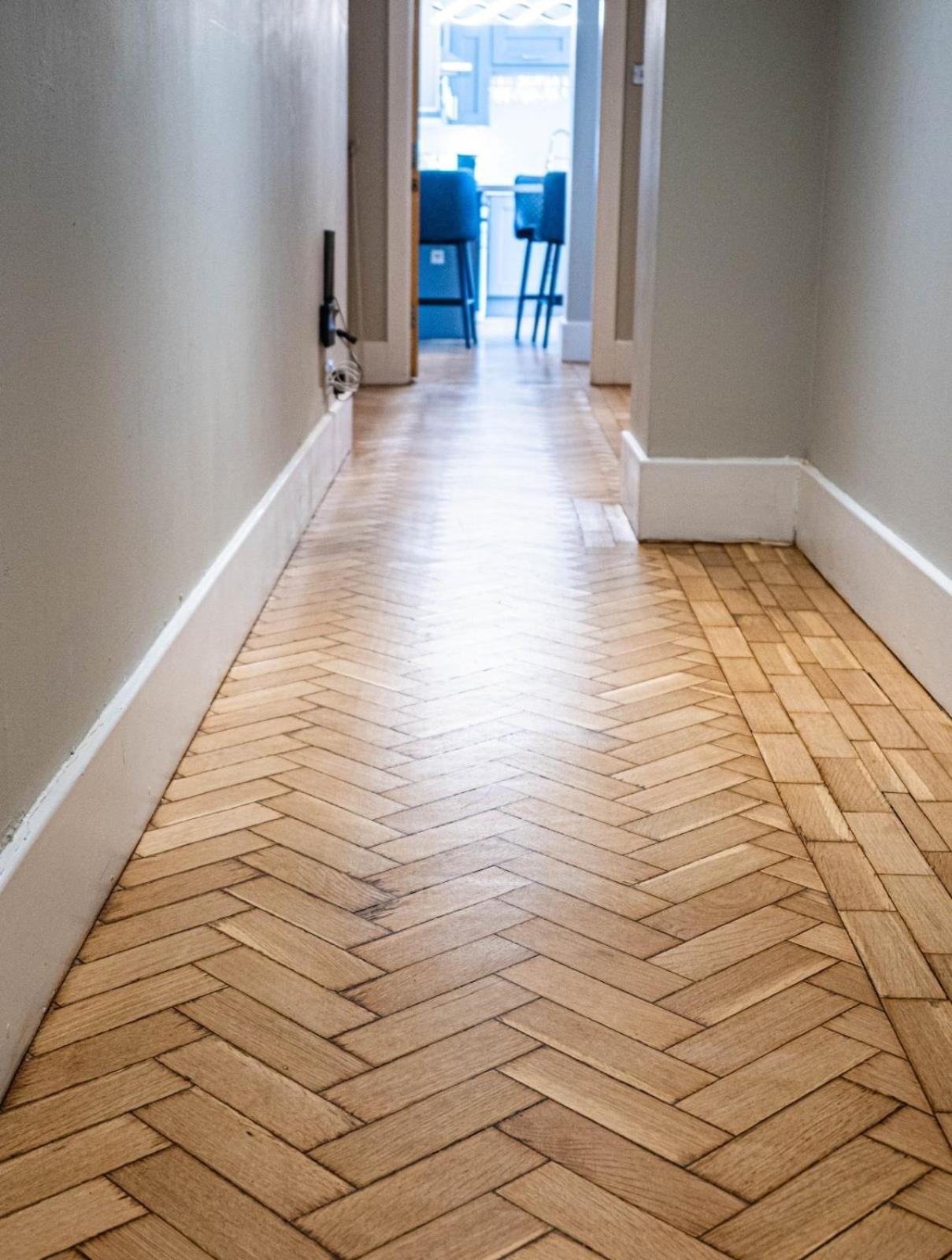 Luxliv Fenwick - - 6 People Apartment Liverpool