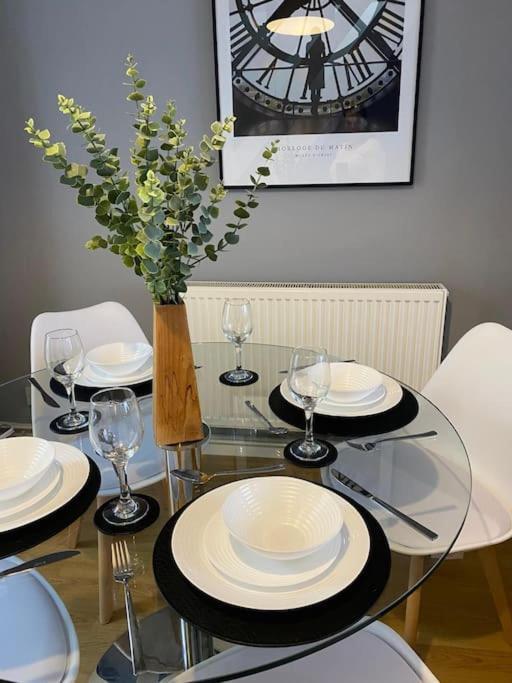Apartment Goodison Lodge, With Free Parking