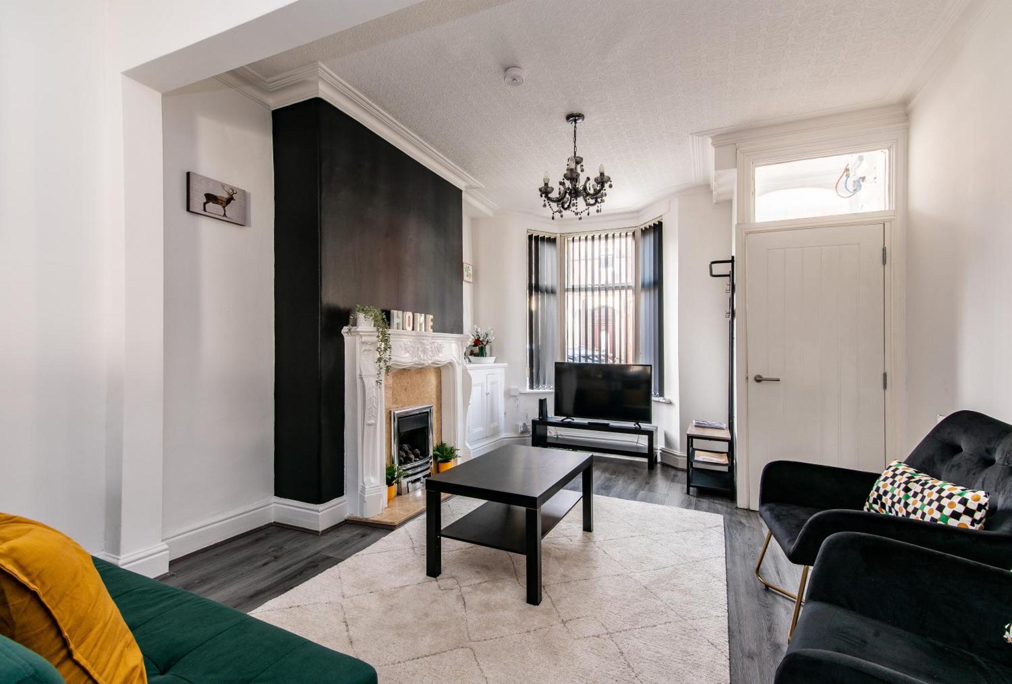 2 Bed House Close To & Everton Stadiums
