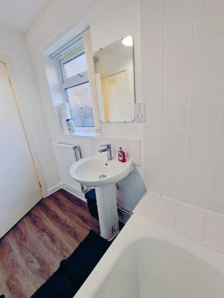 Beautiful Near Lfc Stadium Apartment Liverpool