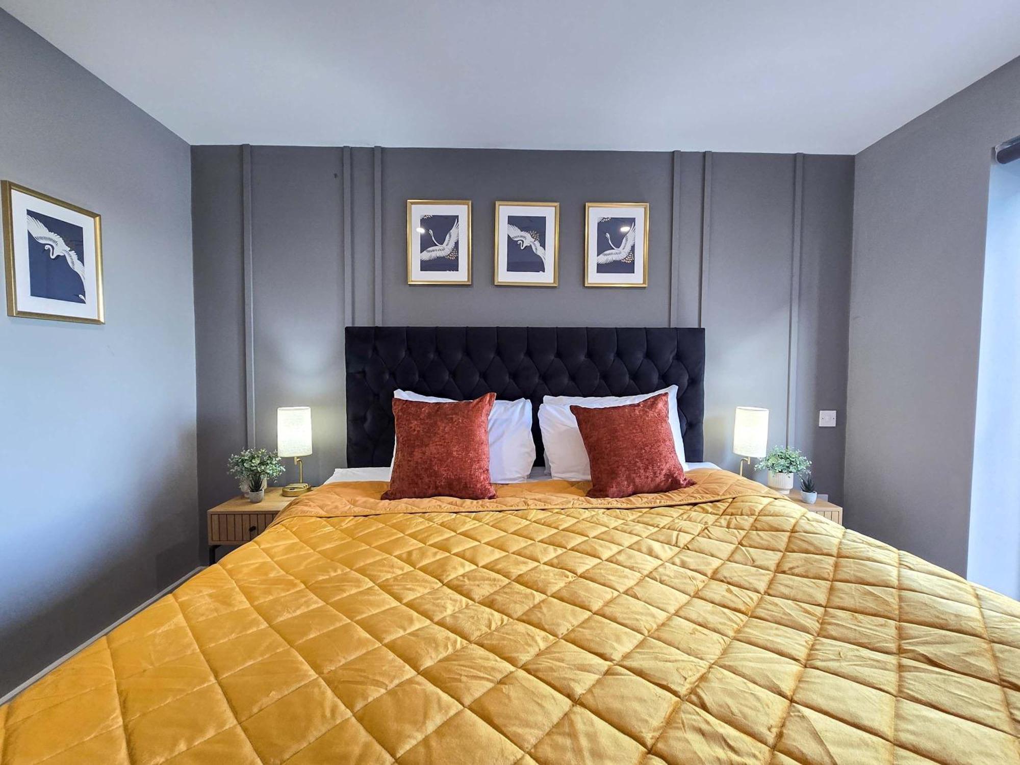 Brand New Luxury By Superhost Apartment *