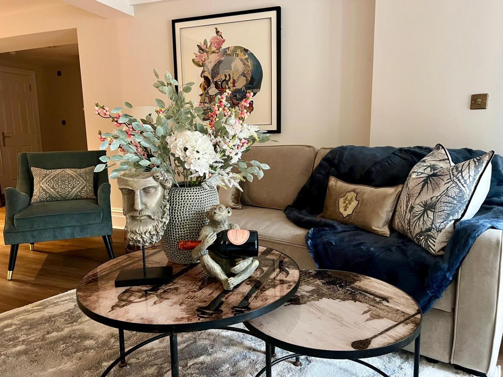 Apartment Beautiful One Bed In Sleeps 4
