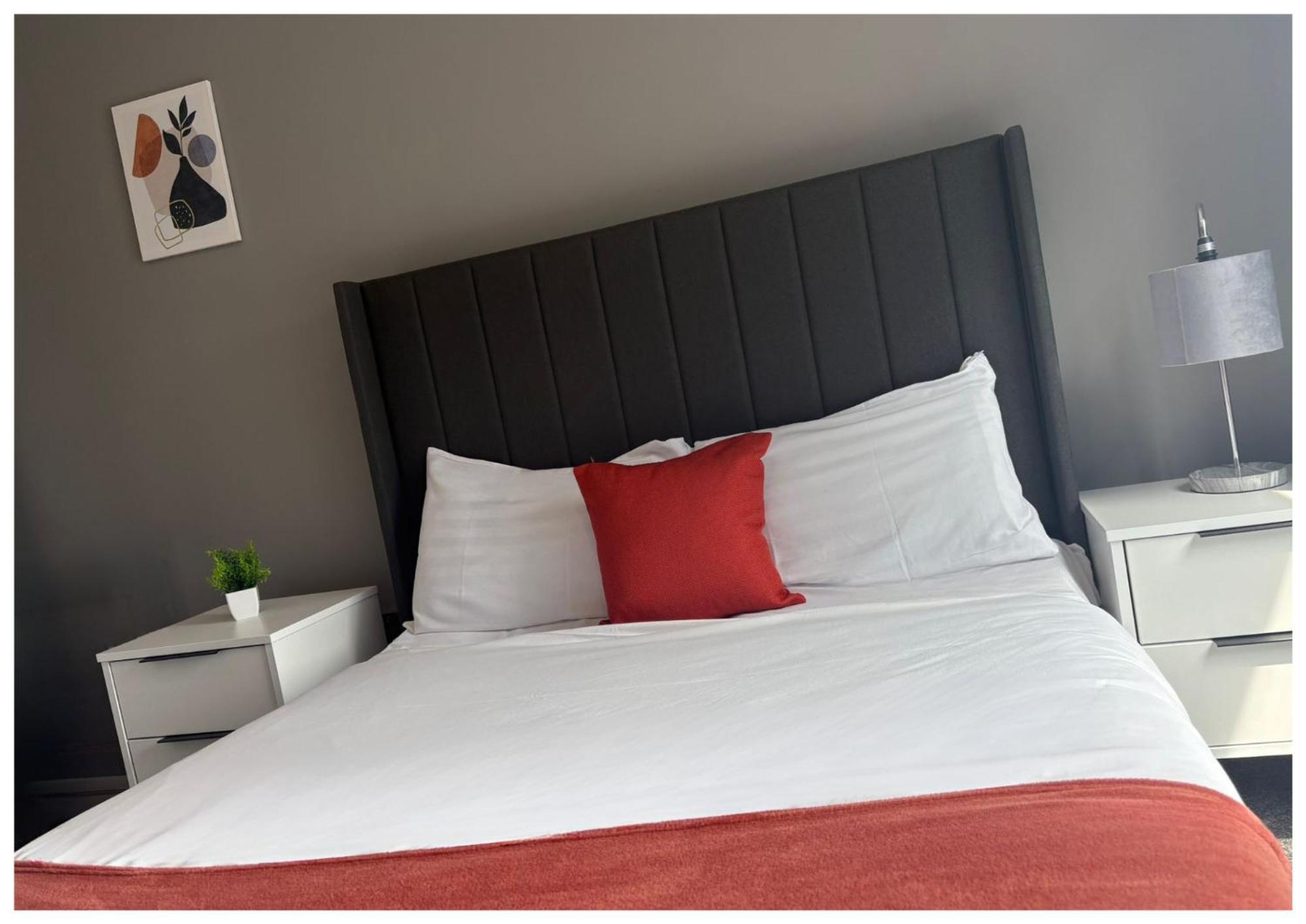 Monarchs Quay Arena By Happy Days Apartment *