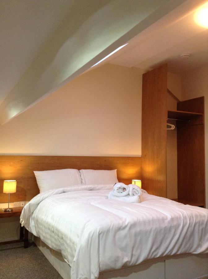 Cargo Cafe Bed & Breakfast