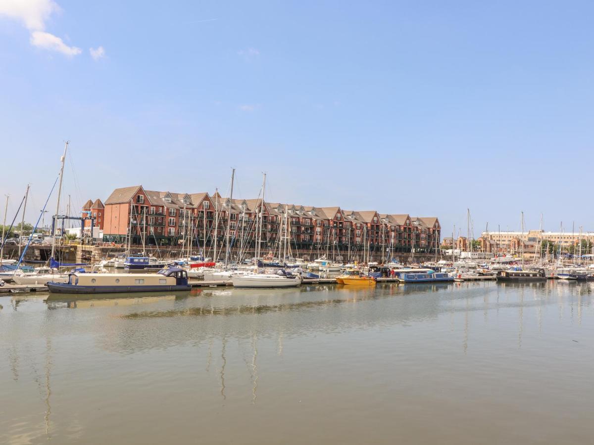 Holiday home 6 Navigation Wharf *