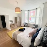 *New* Grant 7 Bed House Steps Away From Stadium