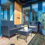 Host & Stay - Marina View Penthouse