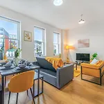 Liverpool City Centre 2 Bedroom Apartment - Ideal For All Guest Types