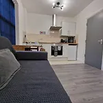 Cosy Chic Studio In Central Liverpool