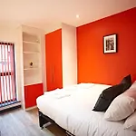 Harrison Suite 6 Beds